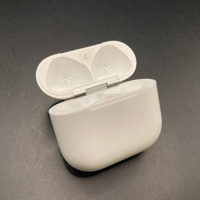 ���� ���K�i AirPods 4 ���C�����X�C���z�� �[�d�P�[�X�̂� A3058 �� �Ɠd/AV�� 