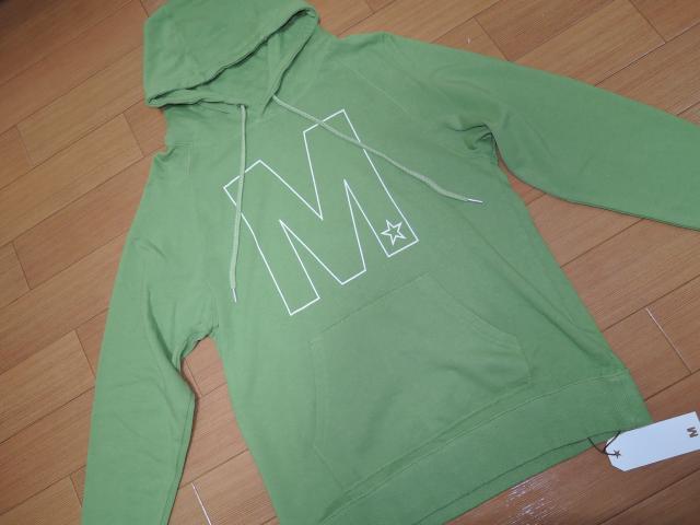 新品エムMスウェットパーカーM緑ロゴTMT < ブランド 新品エムMスウェットパーカーM緑ロゴTMT < ブランドの