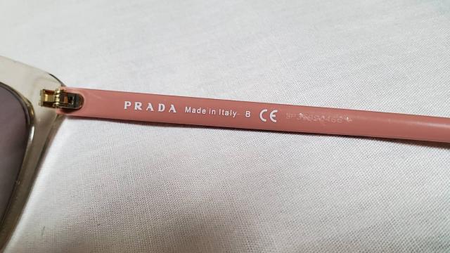 正規良 レア プラダ エンブレムロゴ キャットアイサングラス リフレクションクリアピンク×黒 バイカラー アイウェア 男女兼用 < ブランド 正規良 レア プラダ エンブレムロゴ キャットアイサングラス リフレクションクリアピンク×黒 バイカラー アイウェア 男女兼用 < ブランドの