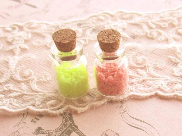 蓄光パーツ小さめ粒サーモンピンク&イエロー < ペット/手芸/園芸  蓄光パーツ小さめ粒サーモンピンク&イエロー  < ペット/手芸/園芸の