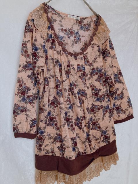 axes アクシーズ 七部袖 花柄 ラグラン チュニック トップス M レース N2m < ブランド  axes アクシーズ 七部袖 花柄 ラグラン チュニック トップス M レース N2m < ブランドの