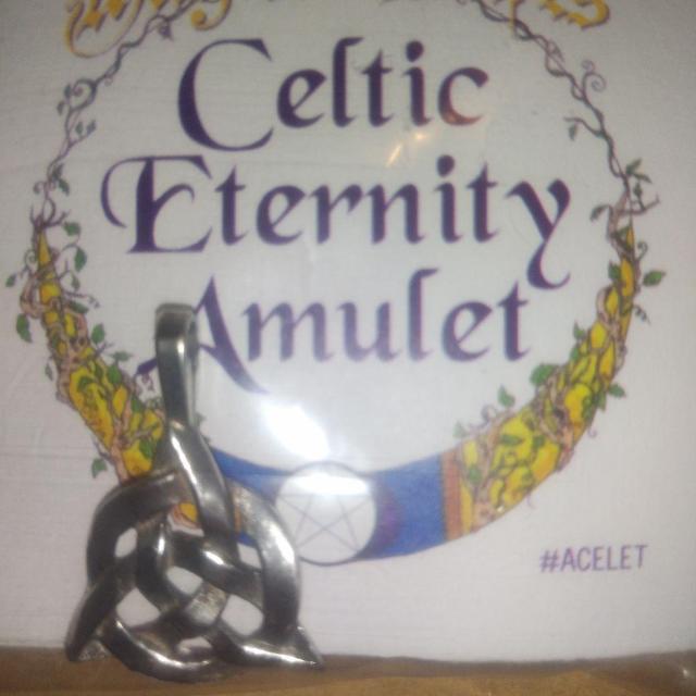AzureGreen: Celtic Eternity Amulet pe... < 女性アクセサリー/時計  AzureGreen: Celtic Eternity Amulet pe... < 女性アクセサリー/時計の