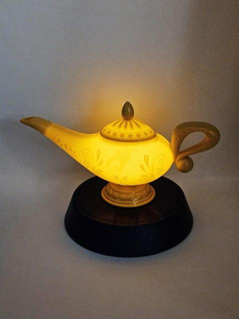 アラジン 魔法のランプ 光る ジーニー < インテリア/ライフ アラジン 魔法のランプ 光る ジーニー < インテリア/ライフの