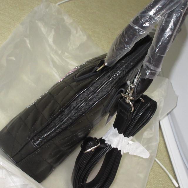 未使用☆ハローキティ 2WAYボストン 小悪魔(天使小悪魔デザイン)ハンドバッグ < おもちゃ  未使用☆ハローキティ 2WAYボストン 小悪魔(天使小悪魔デザイン)ハンドバッグ < おもちゃの