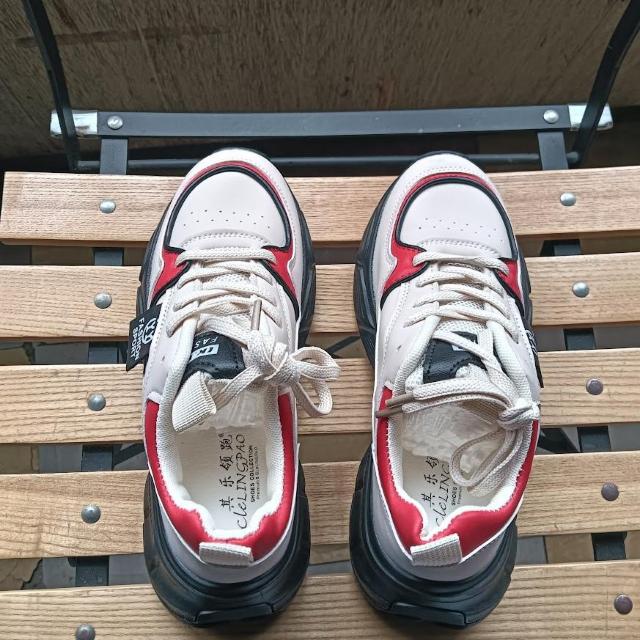 新品 24cm レディース スニーカー ホワイト シューズ 靴 厚底 < 女性ファッション  新品 24cm レディース スニーカー ホワイト シューズ 靴 厚底 < 女性ファッションの