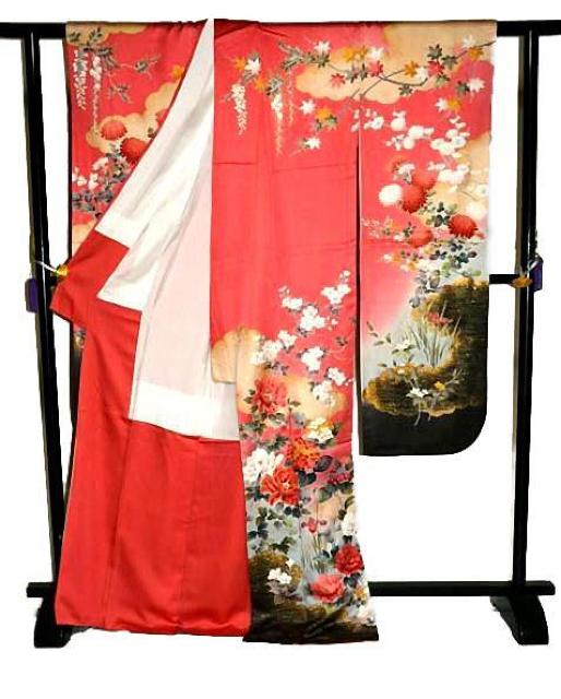 【最高峰】新品同様 暈し染め 金彩 金駒シシュウ 吉祥花文 四季花尽くし 振袖 身丈172cm 裄丈70cm T3508 < 女性ファッション  【最高峰】新品同様 暈し染め 金彩 金駒シシュウ 吉祥花文 四季花尽くし 振袖 身丈172cm 裄丈70cm T3508 < 女性ファッションの