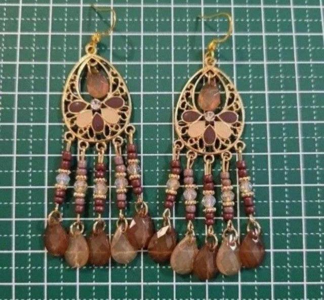 キラキラかわいいブラウンのボヘミアンピアス・イヤリング    アジアンアクセサリー  エスニック  ウエスタン  インディアン  < 女性アクセサリー/時計  キラキラかわいいブラウンのボヘミアンピアス・イヤリング    アジアンアクセサリー  エスニック  ウエスタン  インディアン  < 女性アクセサリー/時計の