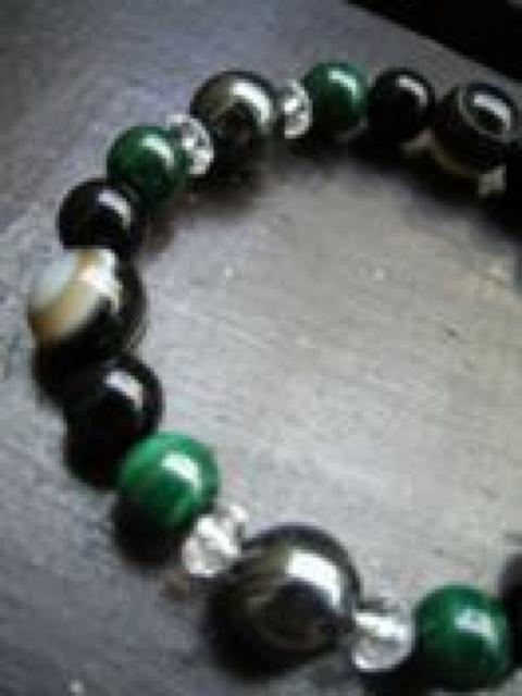 孔雀石xオニキスx天眼石xヘマタイトブレスレット < 男性アクセサリー/時計 孔雀石xオニキスx天眼石xヘマタイトブレスレット < 男性アクセサリー/時計の