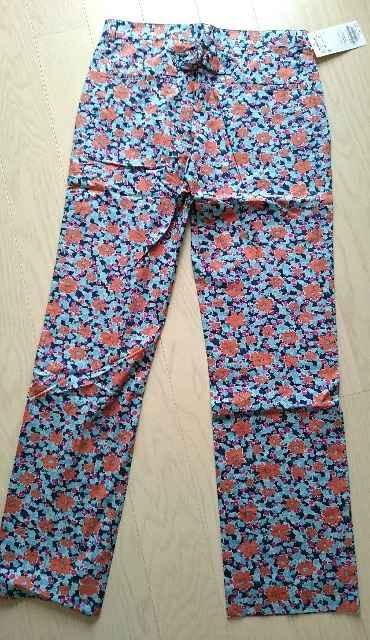 on the couch★花柄トラウザーパンツ★M★新品★ < 女性ファッション  on the couch★花柄トラウザーパンツ★M★新品★ < 女性ファッションの