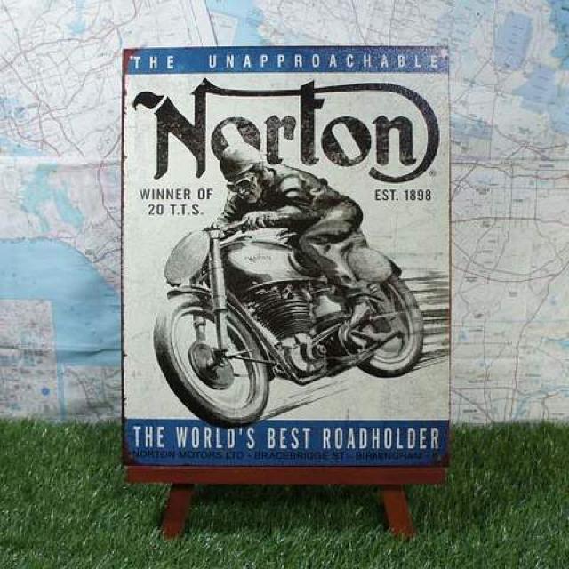 ViyuLŔzNorton^m[g@The Unapproachable   zr[ 