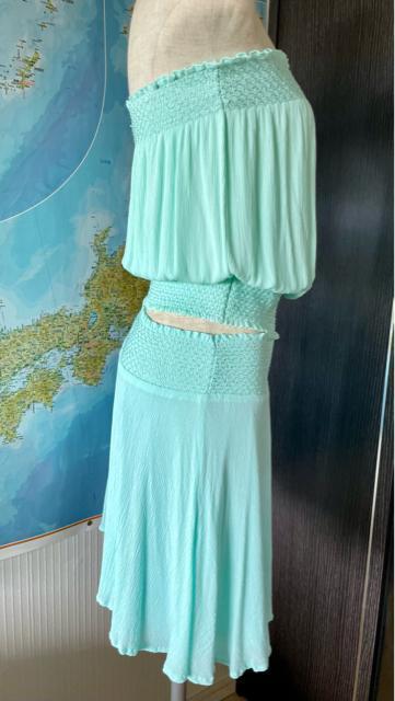 Muse by Rimo オフショルダー スカートセットアップ ハワイで購入 < 女性ファッション  Muse by Rimo オフショルダー スカートセットアップ ハワイで購入 < 女性ファッションの