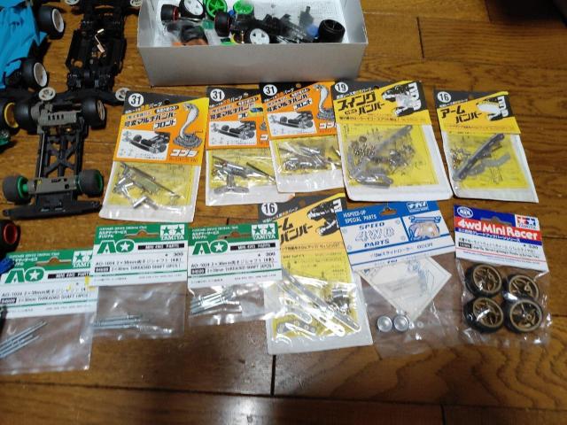 ミニ四駆  ボディ シャーシ パーツ まとめ売り < ホビー  ミニ四駆  ボディ シャーシ パーツ まとめ売り < ホビーの