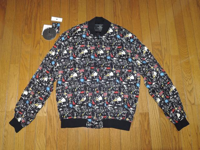 HYSTERIC GLAMOUR ヒステリックグラマー 総柄 ジャケット L 黒 スカジャン スーベニアジャケット ライトアウター < ブランド HYSTERIC GLAMOUR ヒステリックグラマー 総柄 ジャケット L 黒 スカジャン スーベニアジャケット ライトアウター < ブランドの