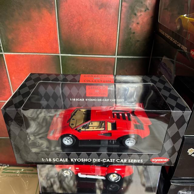 ��Ŗ��W���i ���� 1/18 �����{���M�[�j �J�E���^�b�N LP500S �� �z�r�[�� 