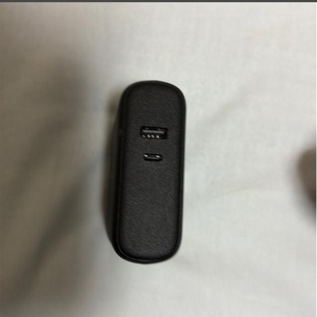 �������݁I�G���R���@ELECOM ���o�C���o�b�e���[�@10000mAh �� �Ɠd/AV�� 