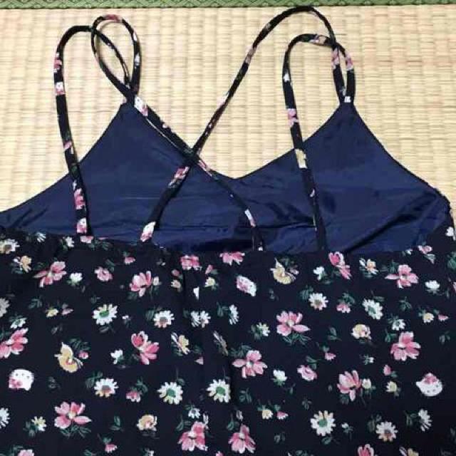 ハローキティ・隠れキティ花柄キャミワンピ。Lサイズ < ブランド  ハローキティ・隠れキティ花柄キャミワンピ。Lサイズ < ブランドの
