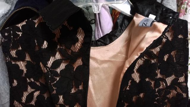 黒 レースワンピース ドレス ジルコン真珠 M〜L < 女性ファッション  黒 レースワンピース ドレス ジルコン真珠 M〜L < 女性ファッションの