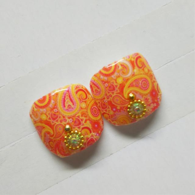LBNYLA☆親指ペディ♪ オレンジ系ペイズリー、オシャレ < 香水/コスメ/ネイル  LBNYLA☆親指ペディ♪ オレンジ系ペイズリー、オシャレ < 香水/コスメ/ネイルの