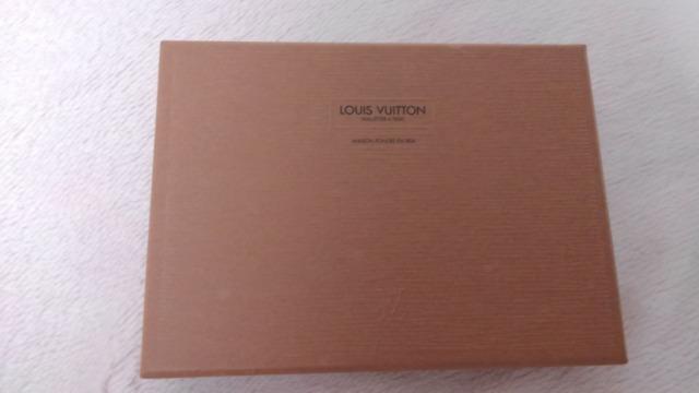送料半額♪LOUIS VUITTONレアな箱♪ヽ(´▽`)/ < ブランド  送料半額♪LOUIS VUITTONレアな箱♪ヽ(´▽`)/  < ブランドの