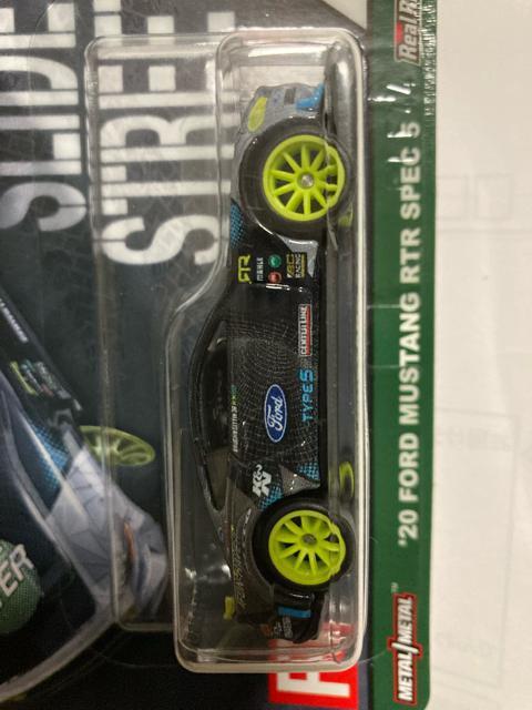 zbgEB[@XChXg[gEtH[h}X^OB  zr[ 