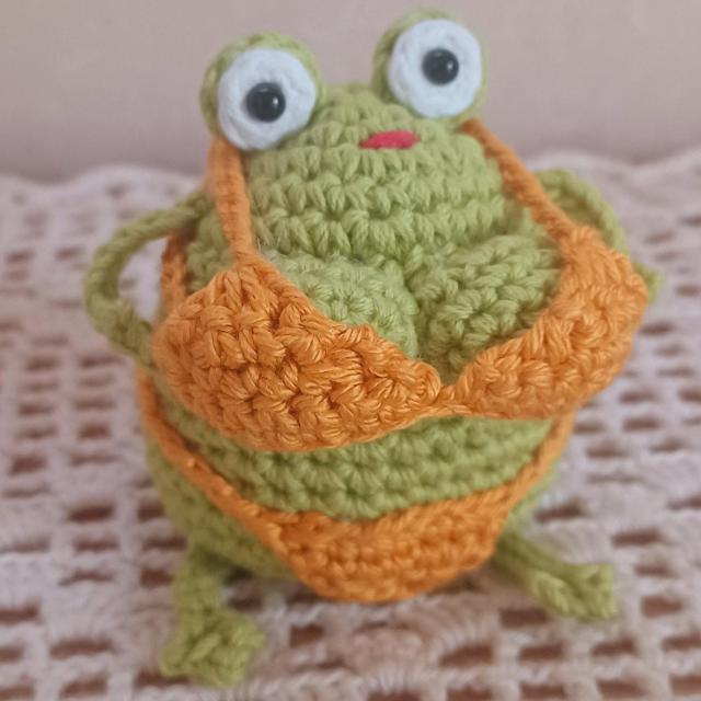 Hand made@@rLj̃JGo񁖂݂݁L[z_[OK