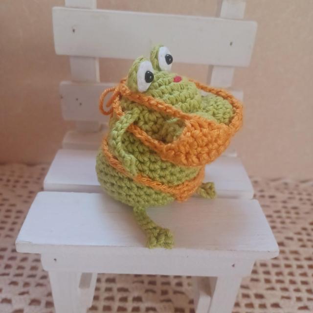 Hand made@@rLj̃JGo񁖂݂݁L[z_[OK