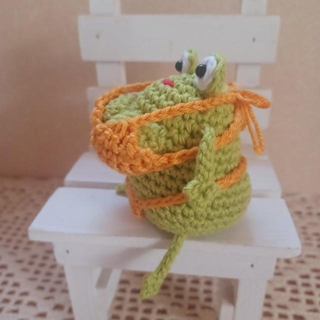 Hand made@@rLj̃JGo񁖂݂݁L[z_[OK