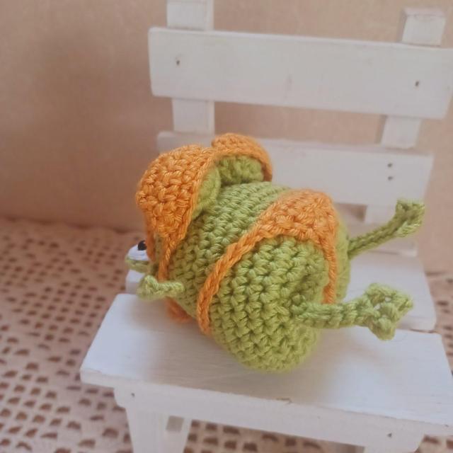 Hand made@@rLj̃JGo񁖂݂݁L[z_[OK