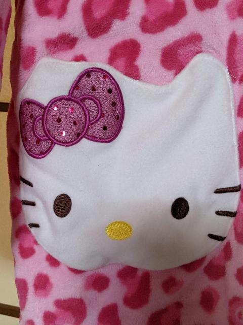 n[LeB  sNqEKE    [EFA  M`LTCY   