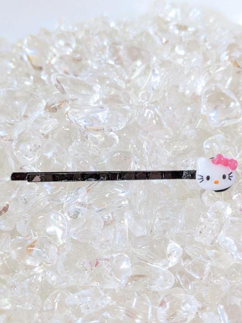 *HM*『キティちゃん☆ピンクリボン』☆ヘアピン < キッズ/ベビー *HM*『キティちゃん☆ピンクリボン』☆ヘアピン < キッズ/ベビーの