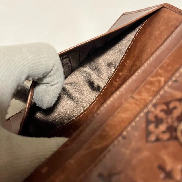 russet ラシット モノグラム 型押し レザー 長財布 ダークブラウン 牛革 < ブランド russet ラシット モノグラム 型押し レザー 長財布 ダークブラウン 牛革 < ブランドの