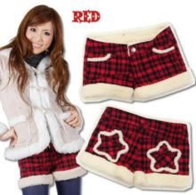 可愛い♪もこもこボア付 スターポケット タータンチェックショーパン < 女性ファッション 可愛い♪もこもこボア付 スターポケット タータンチェックショーパン < 女性ファッションの