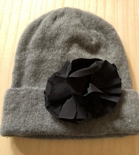 新品☆レストローズ 花モチーフ付ニット帽  < ブランド  新品☆レストローズ 花モチーフ付ニット帽   < ブランドの