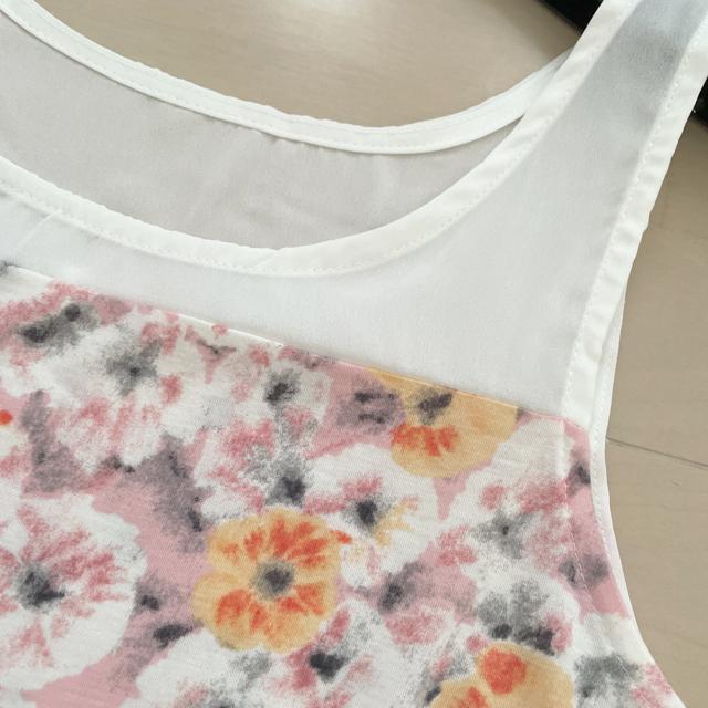 新品 ノースリーブ カットソー タンクトップ 花柄 < 女性ファッション  新品 ノースリーブ カットソー タンクトップ 花柄 < 女性ファッションの