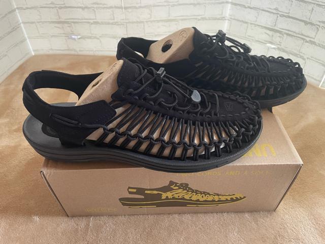 KEEN MEN UNEEK キーン メンズ ユニーク BLACK/BLACK 1014097 29cm 直営店購入 新品  < レジャー/スポーツ  KEEN MEN UNEEK キーン メンズ ユニーク BLACK/BLACK 1014097 29cm 直営店購入 新品  < レジャー/スポーツの