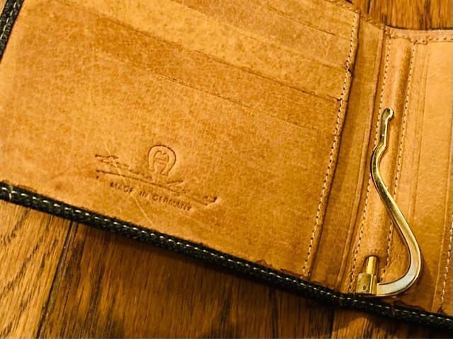 AIGNER アイグナー 財布 二つ折り レザー マネークリップ付き ドイツ製 メンズ レディース < 男性ファッション  AIGNER アイグナー 財布 二つ折り レザー マネークリップ付き ドイツ製 メンズ レディース < 男性ファッションの