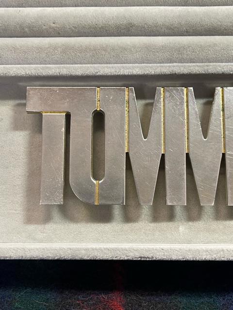 TOMMY �g�~�[�@�o�b�N�����S�@���B���e�[�W�@�o�b�N���̂� �� �j���t�@�b�V������ 