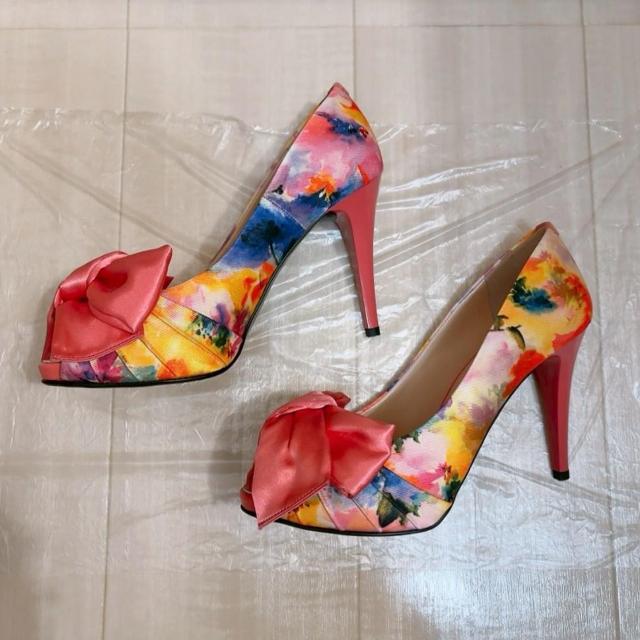 試着のみ!!◆DIANA/ダイアナ◆花柄オープントゥパンプス★立体リボン付き*23.5cm*高見え♪春コーデ < ブランド 試着のみ!!◆DIANA/ダイアナ◆花柄オープントゥパンプス★立体リボン付き*23.5cm*高見え♪春コーデ < ブランドの