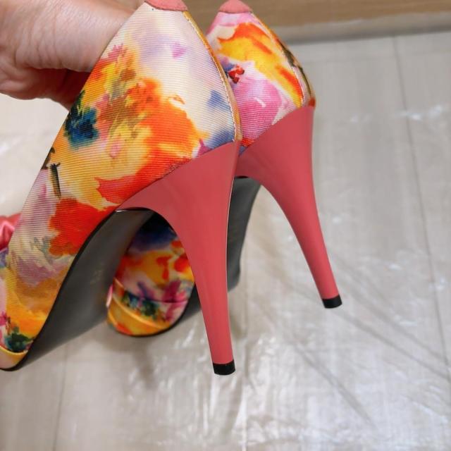 試着のみ!!◆DIANA/ダイアナ◆花柄オープントゥパンプス★立体リボン付き*23.5cm*高見え♪春コーデ < ブランド 試着のみ!!◆DIANA/ダイアナ◆花柄オープントゥパンプス★立体リボン付き*23.5cm*高見え♪春コーデ < ブランドの