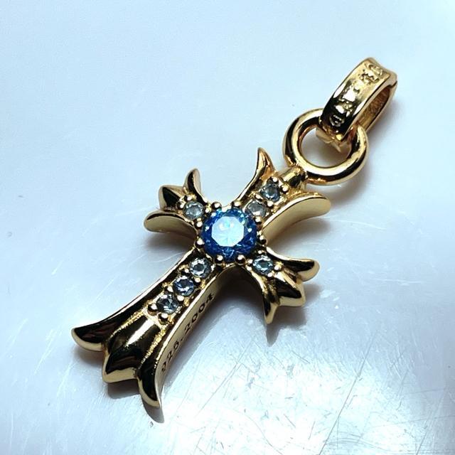 ノーブランド 【ペンダント】 ベビーファット 22k加工 ライトブルー パヴェ silver925 刻印入り < 男性アクセサリー/時計 ノーブランド 【ペンダント】 ベビーファット 22k加工 ライトブルー パヴェ silver925 刻印入り < 男性アクセサリー/時計の