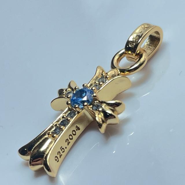 ノーブランド 【ペンダント】 ベビーファット 22k加工 ライトブルー パヴェ silver925 刻印入り < 男性アクセサリー/時計 ノーブランド 【ペンダント】 ベビーファット 22k加工 ライトブルー パヴェ silver925 刻印入り < 男性アクセサリー/時計の