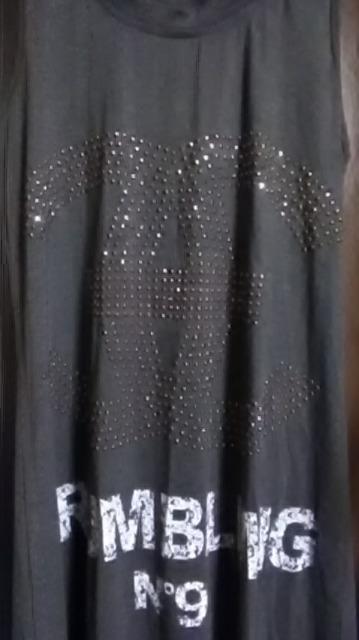 8*新品*スタッズ付き*ワンピース < 女性ファッション  8*新品*スタッズ付き*ワンピース  < 女性ファッションの