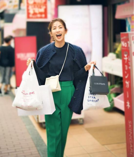 美脚パンツ●センタータックハイウエストパンツ●緑グリーン●M < 女性ファッション  美脚パンツ●センタータックハイウエストパンツ●緑グリーン●M < 女性ファッションの