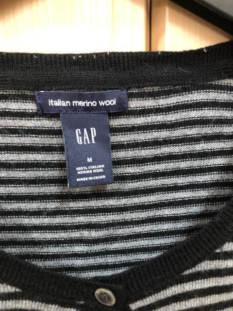送料無料 GAPカーディガン Mサイズ < ブランド  送料無料 GAPカーディガン Mサイズ < ブランドの