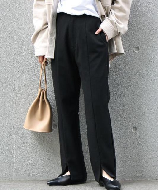 定価6,930円●OIOI マルイ購入●美脚パンツ●メランジツイルスリットパンツ●L 黒ブラック < 女性ファッション  定価6,930円●OIOI マルイ購入●美脚パンツ●メランジツイルスリットパンツ●L 黒ブラック < 女性ファッションの