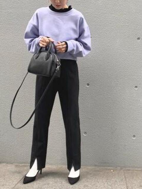 定価6,930円●OIOI マルイ購入●美脚パンツ●メランジツイルスリットパンツ●L 黒ブラック < 女性ファッション  定価6,930円●OIOI マルイ購入●美脚パンツ●メランジツイルスリットパンツ●L 黒ブラック < 女性ファッションの