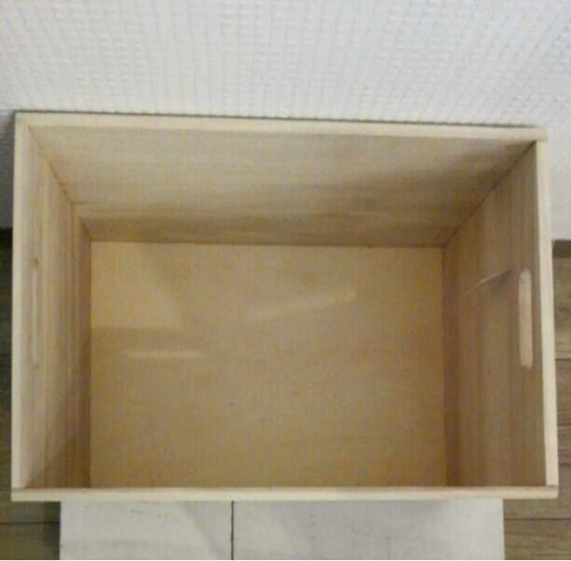 �V�i�@�؂̃{�b�N�X�@L �� �C���e���A/���C�t�� 