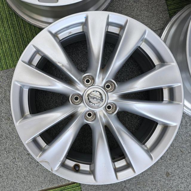 NISSANt[K  ENKEIA~zC[18C`8J+43 PCD114.3zC[̂4{ZcgXJCC V[  /oCN