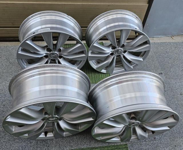 NISSANt[K  ENKEIA~zC[18C`8J+43 PCD114.3zC[̂4{ZcgXJCC V[  /oCN