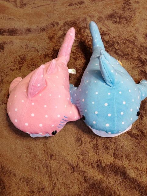 美品ジンベエザメぬいぐるみ☆2点セット < おもちゃ  美品ジンベエザメぬいぐるみ☆2点セット  < おもちゃの